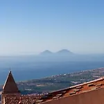 Casa D'alunzio - Per Ferie In Ospitalita' Diffusa Frühstückspension San Marco d'Alunzio